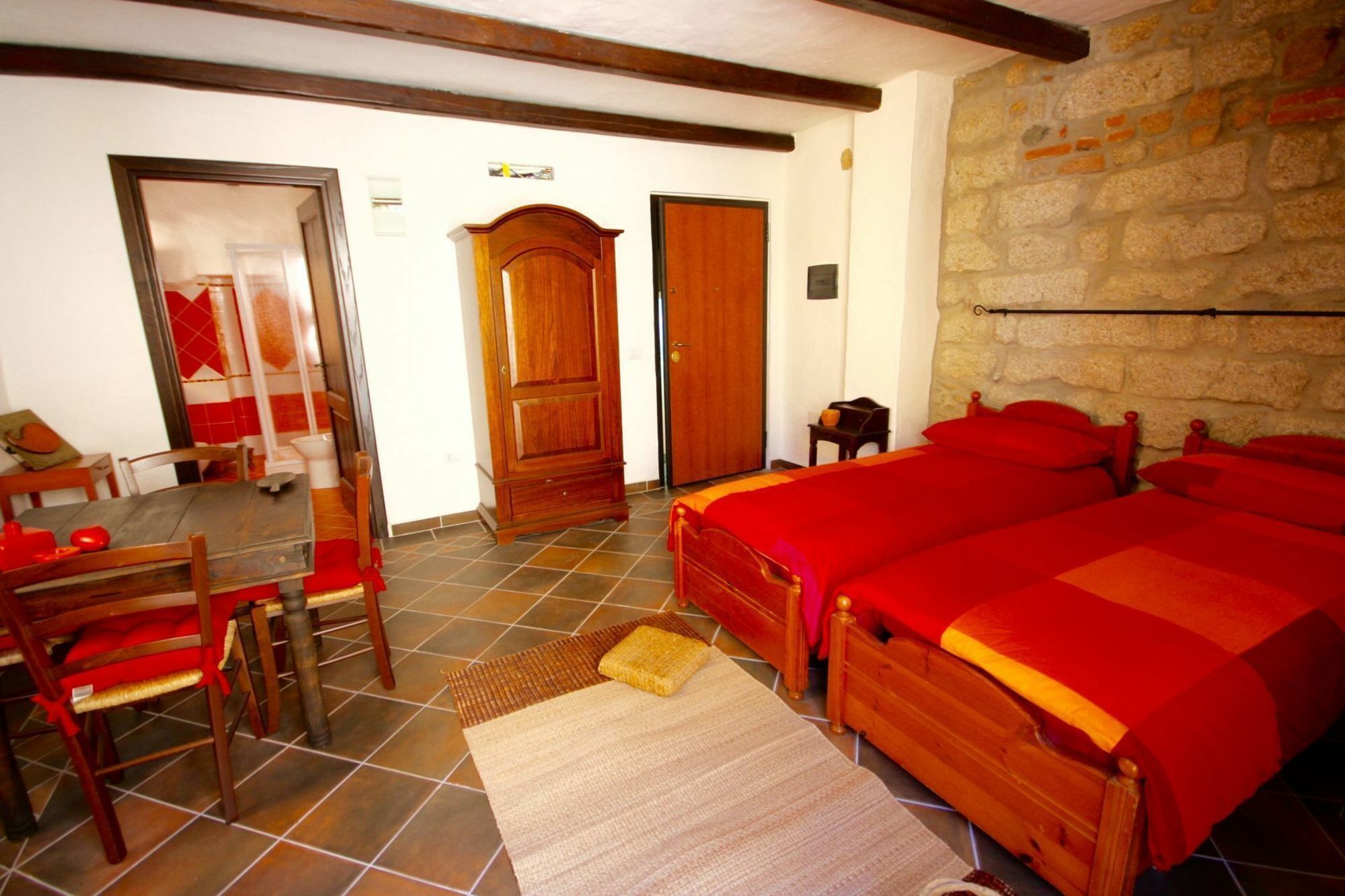 Amsicora 8 Hotel Olbia Buitenkant foto