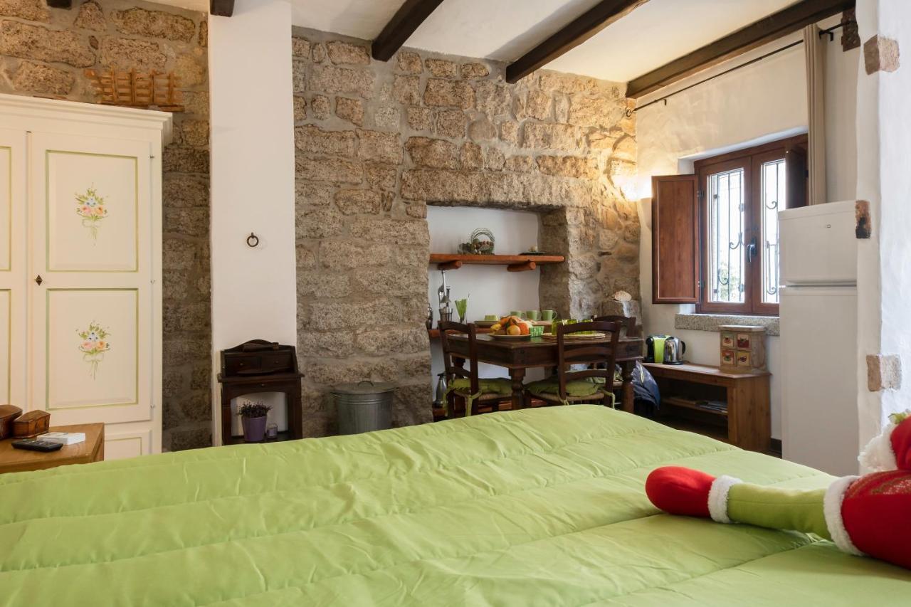 Amsicora 8 Hotel Olbia Buitenkant foto